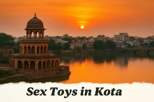 Beautiful sunset view of Kota city with Baradari Pavilion by the river and text ‘Sex Toys in Kota’ promoting discreet delivery of adult toys across India.