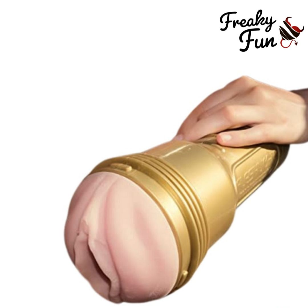 Golden Premium masturbator - Freaky Fun